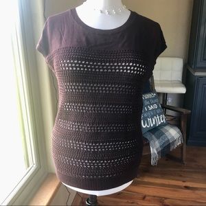 Ann Taylor LOFT Short Sleeve Crochet Sweater Top Blouse L Burgundy